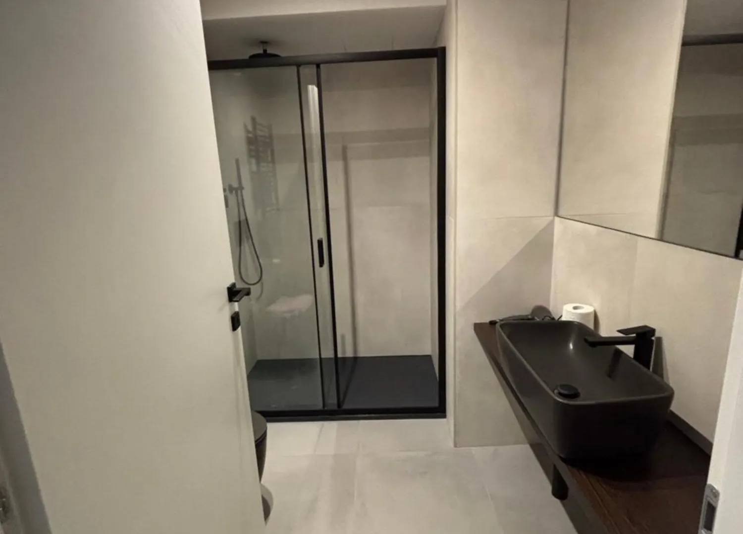 Hozyhome Soluzione A Prezzo Imbattibile Vicino Alla Bocconi Милан 0*,  Италия